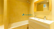 baño con bañera